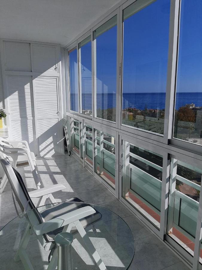 Carihuela Sea Views Apartment ตอร์เรโมลิโนส ภายนอก รูปภาพ